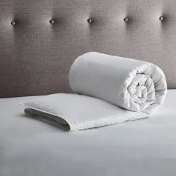 Fogarty Duck Feather And Down 10.5 Tog Duvet 6 Fogarty Duck Feather And Down 10.5 Tog Duvet -Furn. Shop 1000086370 alt02