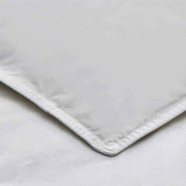 Fogarty Duck Feather And Down 10.5 Tog Duvet 4 Fogarty Duck Feather And Down 10.5 Tog Duvet - Image 4