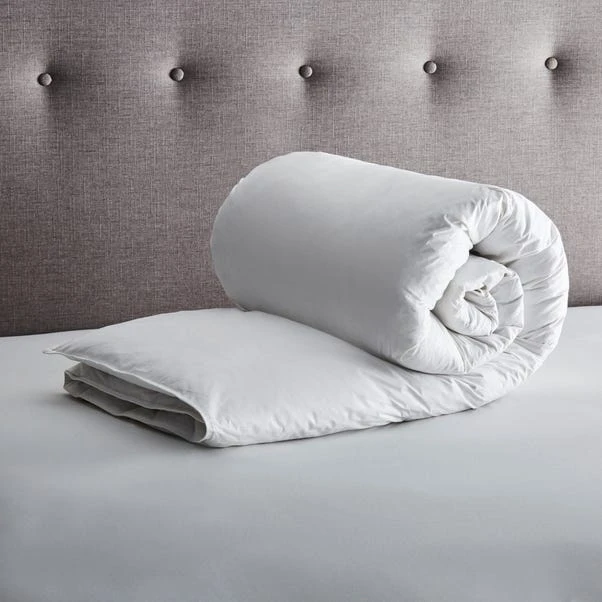 Fogarty Anti Allergy White Goose Feather And Down 10.5 Tog Duvet 3 Fogarty Anti Allergy White Goose Feather And Down 10.5 Tog Duvet - Image 3