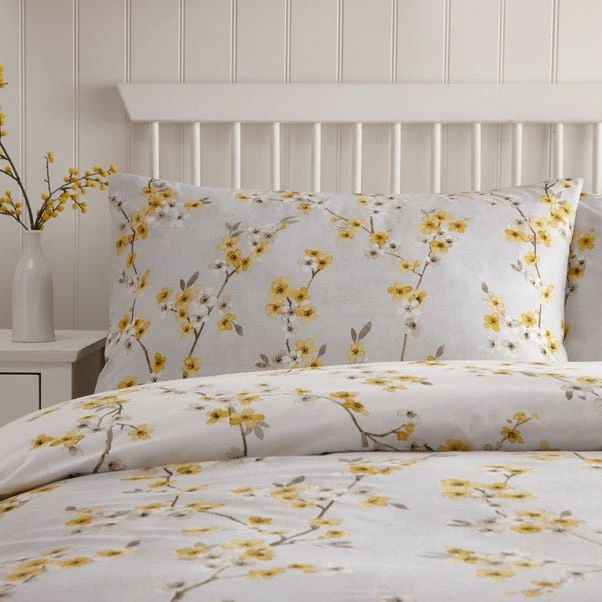 Dunelm Alisha Floral Yellow Reversible Duvet Cover And Pillowcase Set 4 Dunelm Alisha Floral Yellow Reversible Duvet Cover And Pillowcase Set - Image 4