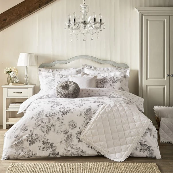 Holly Willoughby Tamsin Grey 100% Cotton Reversible Duvet Cover And Pillowcase Set 2 Holly Willoughby Tamsin Grey 100% Cotton Reversible Duvet Cover And Pillowcase Set - Image 2