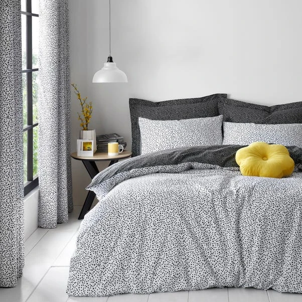 Dunelm Dottie Black Duvet Cover And Pillowcase Set 3 Dunelm Dottie Black Duvet Cover And Pillowcase Set - Image 3
