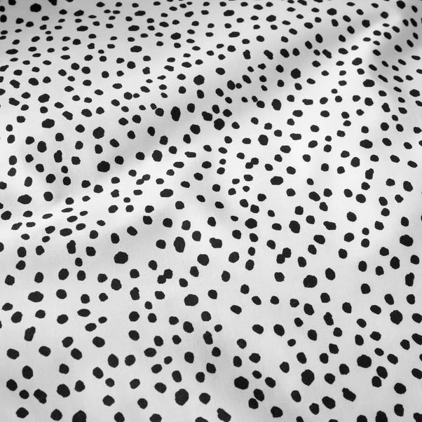 Dunelm Dottie Black Duvet Cover And Pillowcase Set 4 Dunelm Dottie Black Duvet Cover And Pillowcase Set - Image 4