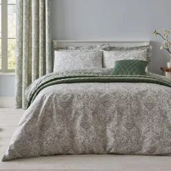 Dunelm Evesham 100% Cotton Green Duvet Cover And Pillowcase Set -Furn. Shop 1000166971 alt02