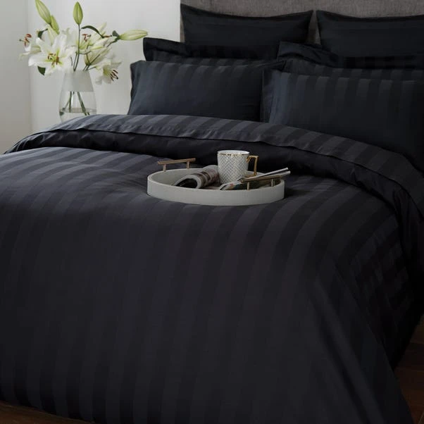 Hotel Cotton 230 Thread Count Black Stripe Duvet Cover 2 Hotel Cotton 230 Thread Count Black Stripe Duvet Cover - Image 2