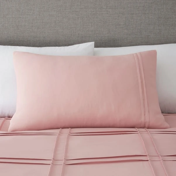Dunelm Denver Blush Pintuck Duvet Cover And Pillowcase Set 3 Dunelm Denver Blush Pintuck Duvet Cover And Pillowcase Set - Image 3