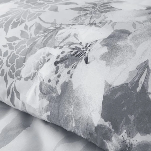 Catherine Lansfield Dramatic Floral Silver Reversible Duvet Cover And Pillowcase Set 3 Catherine Lansfield Dramatic Floral Silver Reversible Duvet Cover And Pillowcase Set - Image 3