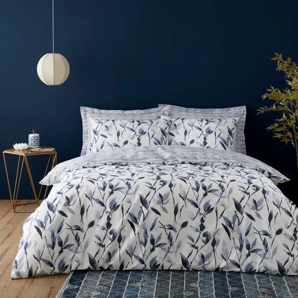 Dunelm Zen Navy Reversible Duvet Cover And Pillowcase Set 2 Dunelm Zen Navy Reversible Duvet Cover And Pillowcase Set - Image 2
