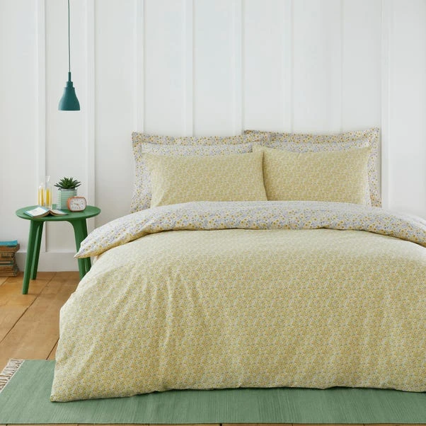 Dunelm Bessie Ditsy Floral Ochre 100% Cotton Reversible Duvet Cover And Pillowcase Set 3 Dunelm Bessie Ditsy Floral Ochre 100% Cotton Reversible Duvet Cover And Pillowcase Set - Image 3