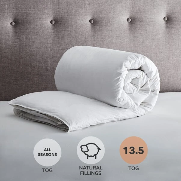 Fogarty White Goose Feather And Down All Seasons 13.5 Tog Duvet 1 Fogarty White Goose Feather And Down All Seasons 13.5 Tog Duvet
