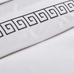 Hotel Greek Key White Duvet Cover And Pillowcase Set 5 Hotel Greek Key White Duvet Cover And Pillowcase Set -Furn. Shop 30748261 alt02