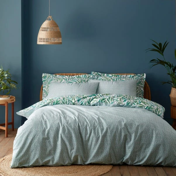 Dunelm Willow Dottie Green Duvet Cover And Pillowcase Set 2 Dunelm Willow Dottie Green Duvet Cover And Pillowcase Set - Image 2