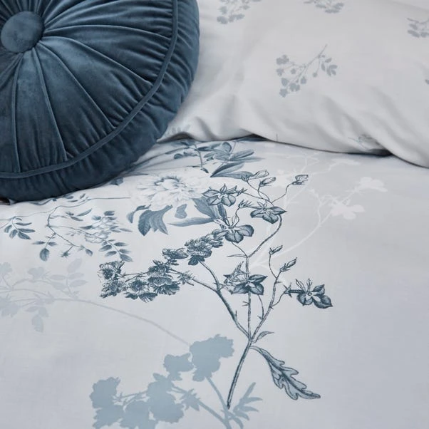 Holly Willoughby Catalina 100% Cotton Duvet Cover And Pillowcase Set 2 Holly Willoughby Catalina 100% Cotton Duvet Cover And Pillowcase Set - Image 2