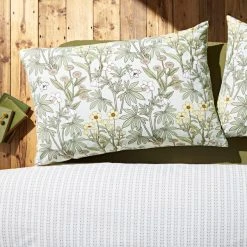 Natural History Museum Meadow Green 100% Cotton Duvet Cover And Pillowcase Set 9 Natural History Museum Meadow Green 100% Cotton Duvet Cover And Pillowcase Set -Furn. Shop 30771540 alt04