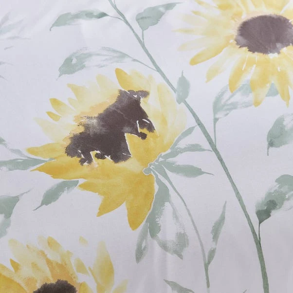 Catherine Lansfield Painted Sunflowers Duvet Cover And Pillowcase Set 4 Catherine Lansfield Painted Sunflowers Duvet Cover And Pillowcase Set - Image 4