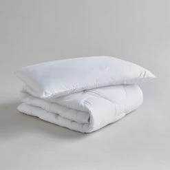 Fogarty Little Sleepers Perfectly Washable 4 Tog Cot Bed Duvet And Pillow Set -Furn. Shop 30797940 alt02