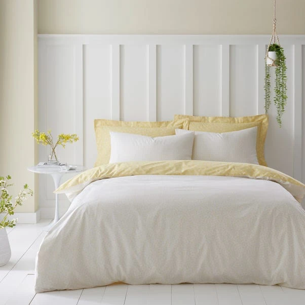 Dunelm Florrie Yellow Duvet Cover And Pillowcase Set 2 Dunelm Florrie Yellow Duvet Cover And Pillowcase Set - Image 2