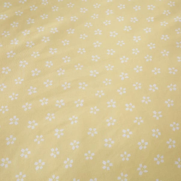 Dunelm Florrie Yellow Duvet Cover And Pillowcase Set 5 Dunelm Florrie Yellow Duvet Cover And Pillowcase Set - Image 5