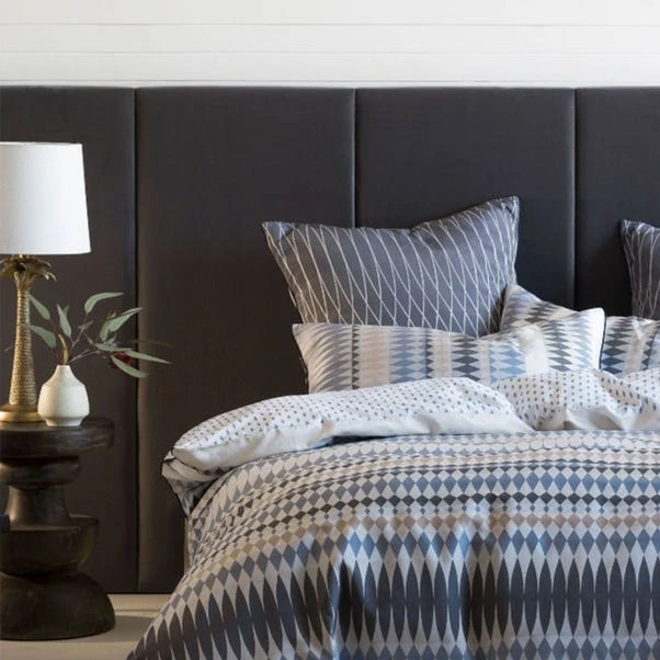 Linen House Northbook Indigo 100% Cotton Duvet Cover & Pilowcase Set 2 Linen House Northbook Indigo 100% Cotton Duvet Cover & Pilowcase Set - Image 2