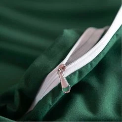 LITZEE Duvet Cover 200x230 Cm Dark Green Solid Colour - Zipped Double Bed Set - Microfibre Duvet Cover With 2 Pillowcases 65x65 Cm 9 LITZEE Duvet Cover 200x230 Cm Dark Green Solid Colour - Zipped Double Bed Set - Microfibre Duvet Cover With 2 Pillowcases 65x65 Cm -Furn. Shop 43073166 5