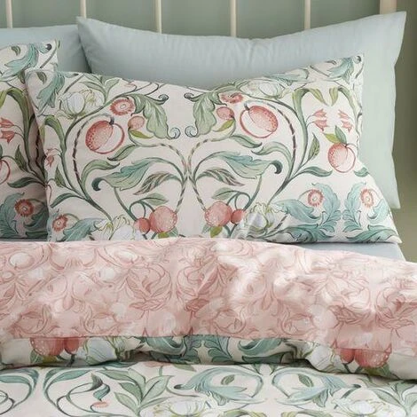 Catherine Lansfield Clarence Floral Duvet Cover Set Floral Revrsible Bedding Green/Neutral - Single 2 Catherine Lansfield Clarence Floral Duvet Cover Set Floral Revrsible Bedding Green/Neutral - Single - Image 2
